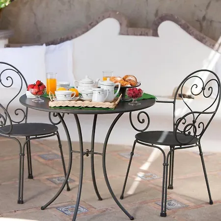 Relais Caposcuro Capri ホテル