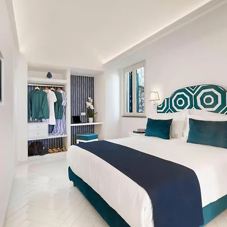 ホテル Relais Caposcuro Capri 2*