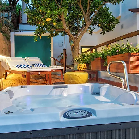 Otel Relais 2 Pini Anacapri (Isola di Capri)